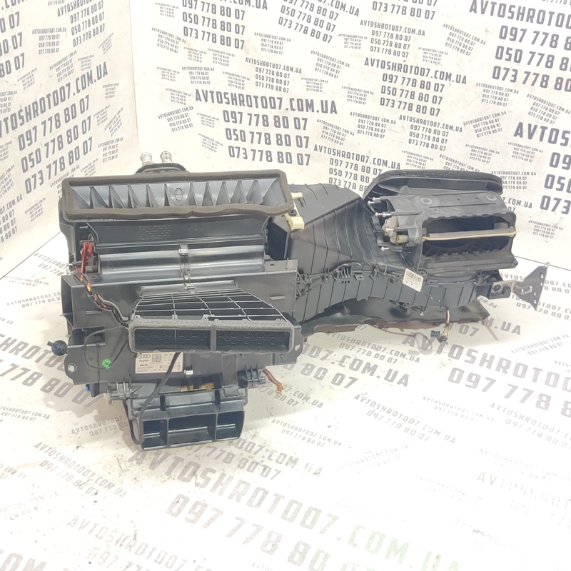 Корпус пічки Audi A4 B8 (07-15) 2.0 Дизель