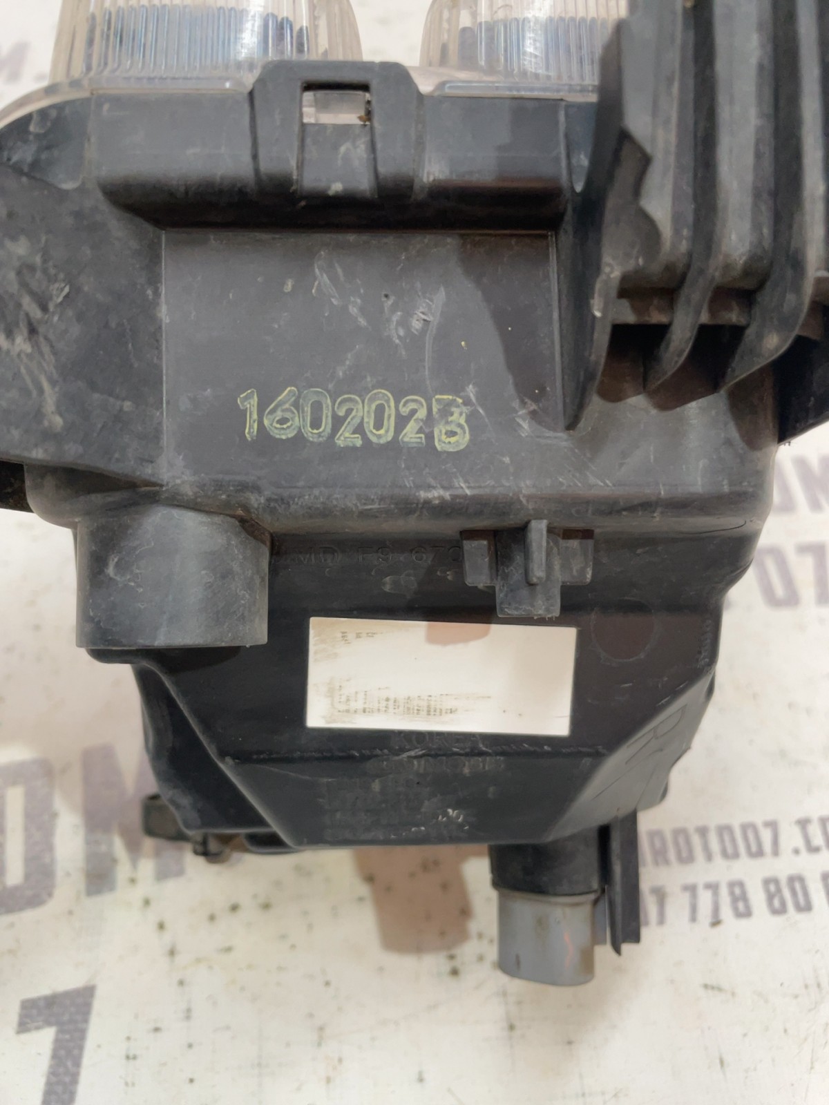 Фара протитуманна права Kia Sportage (15-21) 92202F1100