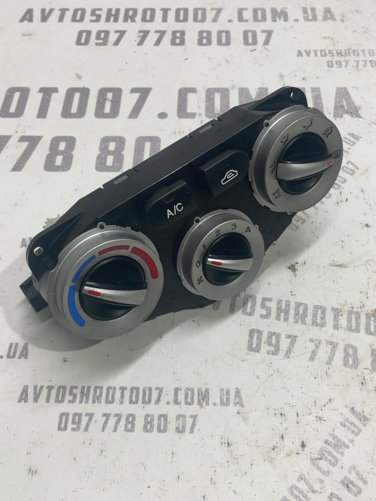 Блок керування пічкою Hyundai Accent 3 06-10 1.5 972501EXXX