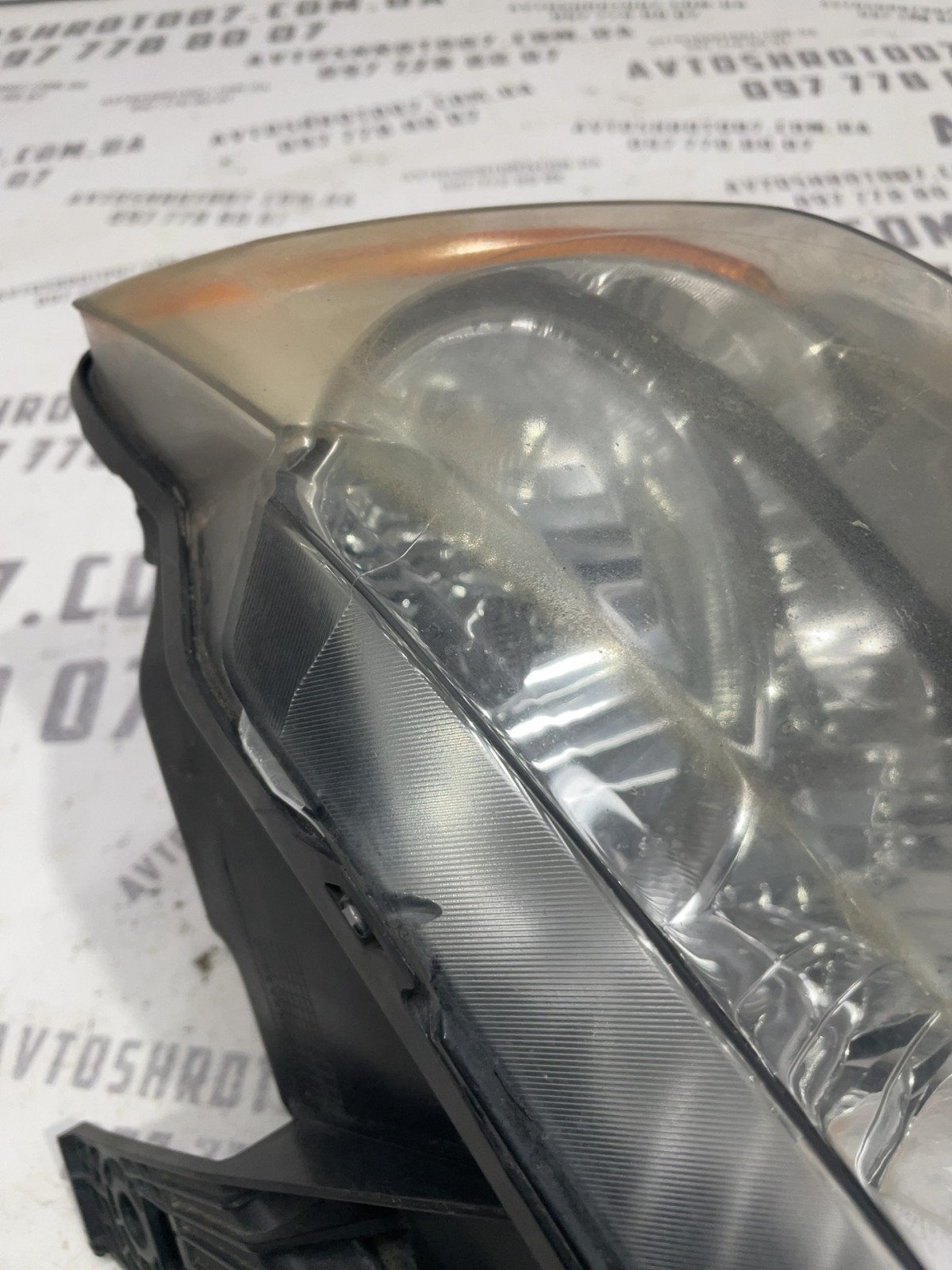 Фара передня ліва Jeep Compass MK (06-16) 68088869AC