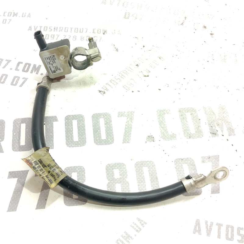 Клемма акумулятора Audi A4 B8 (07-15) 2.0 Дизель фото 2