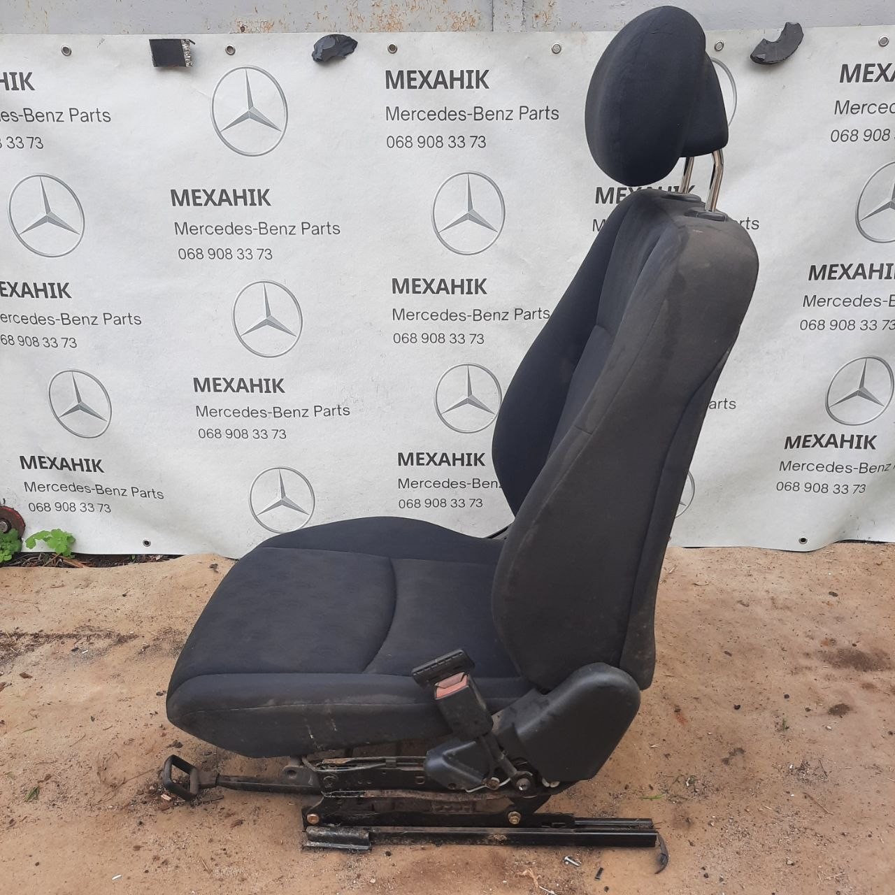 Сидіння передні Mercedes-Benz C-Class W203