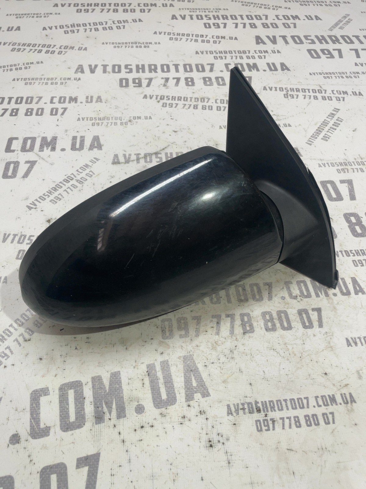 Дзеркало праве Hyundai Accent 3 (05-11) 1.5 дизель