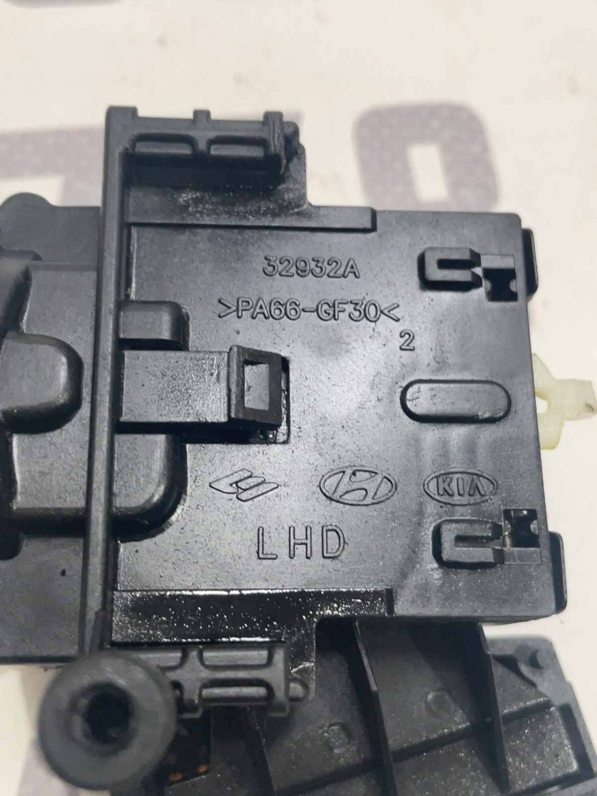 Перемикач підрульовий Hyundai Accent 3 (05-11) 1.5 Дизель