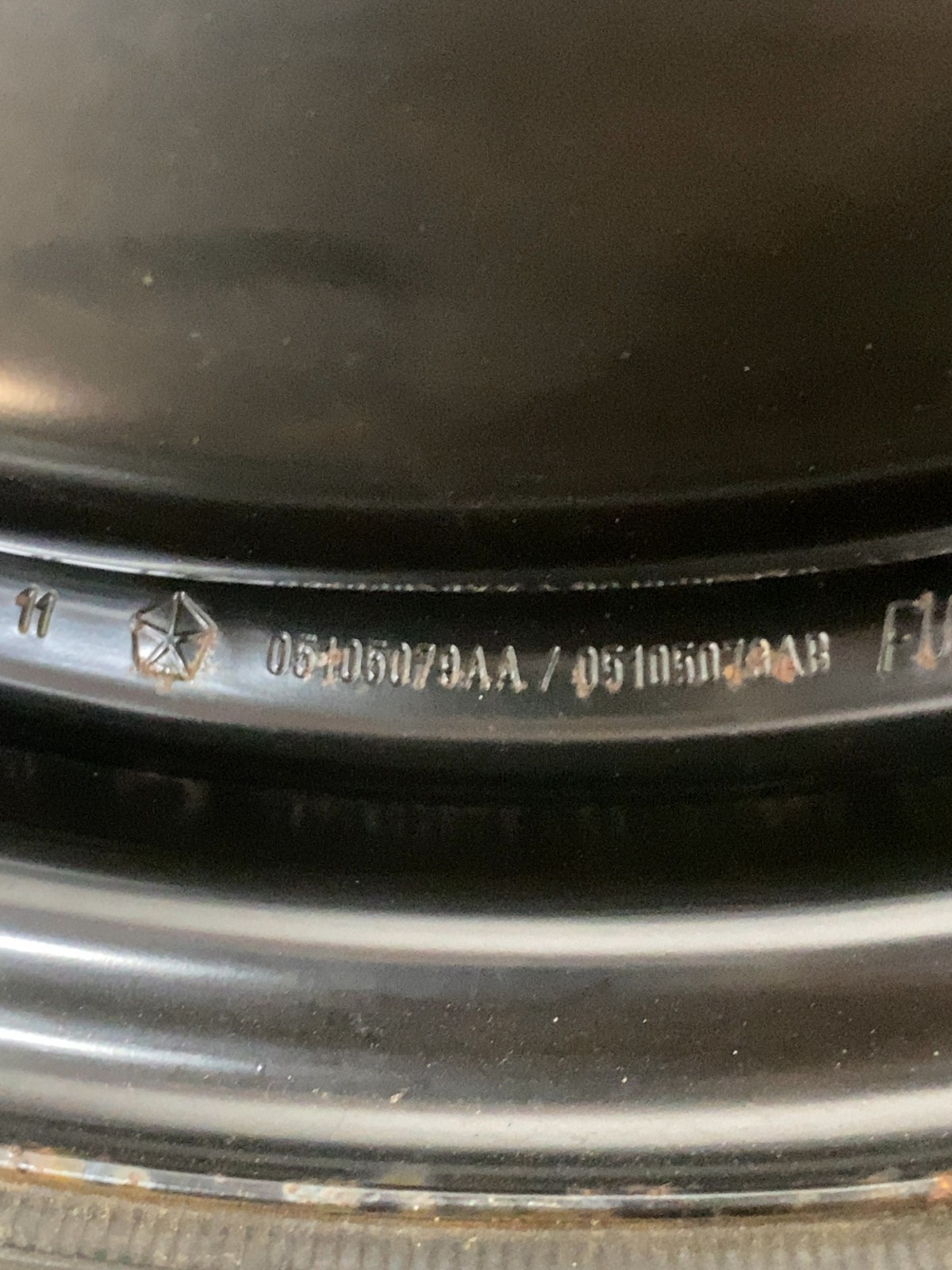 Запасне колесо Jeep Patriot MK 05105079AA