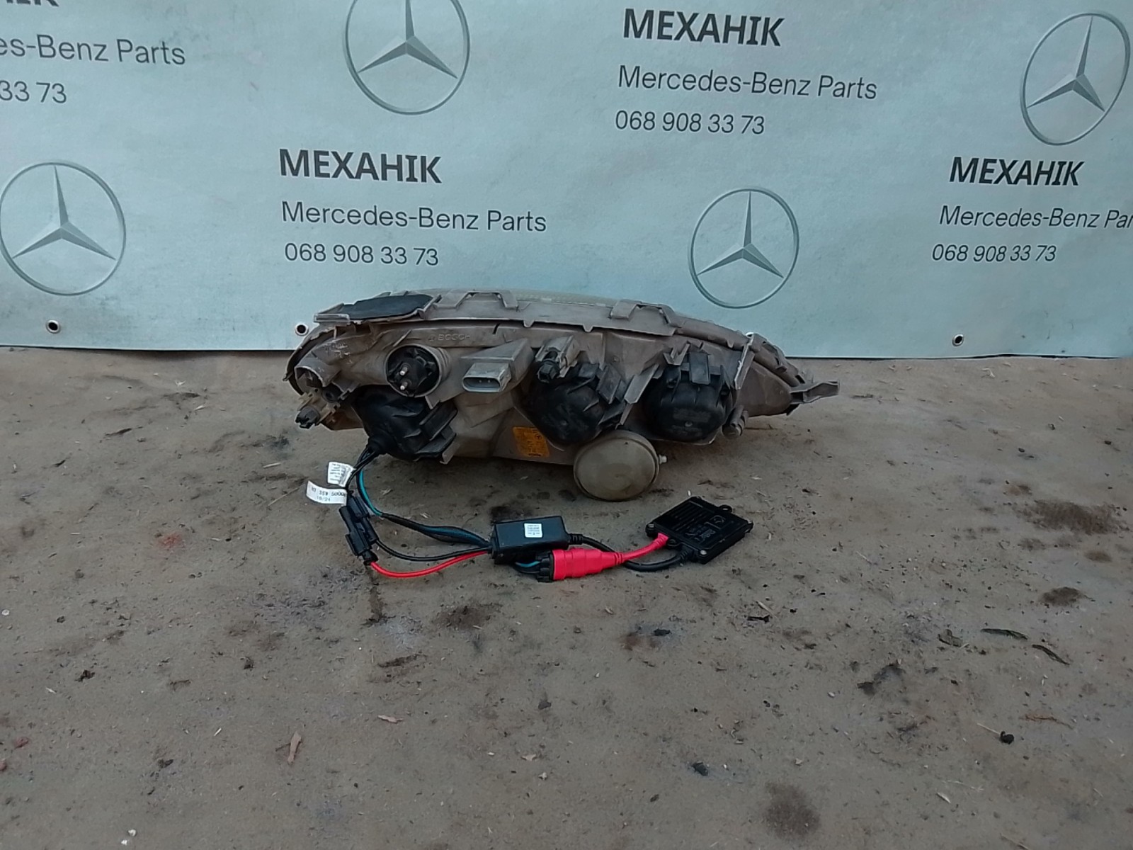 Фара Mercedes-Benz W168