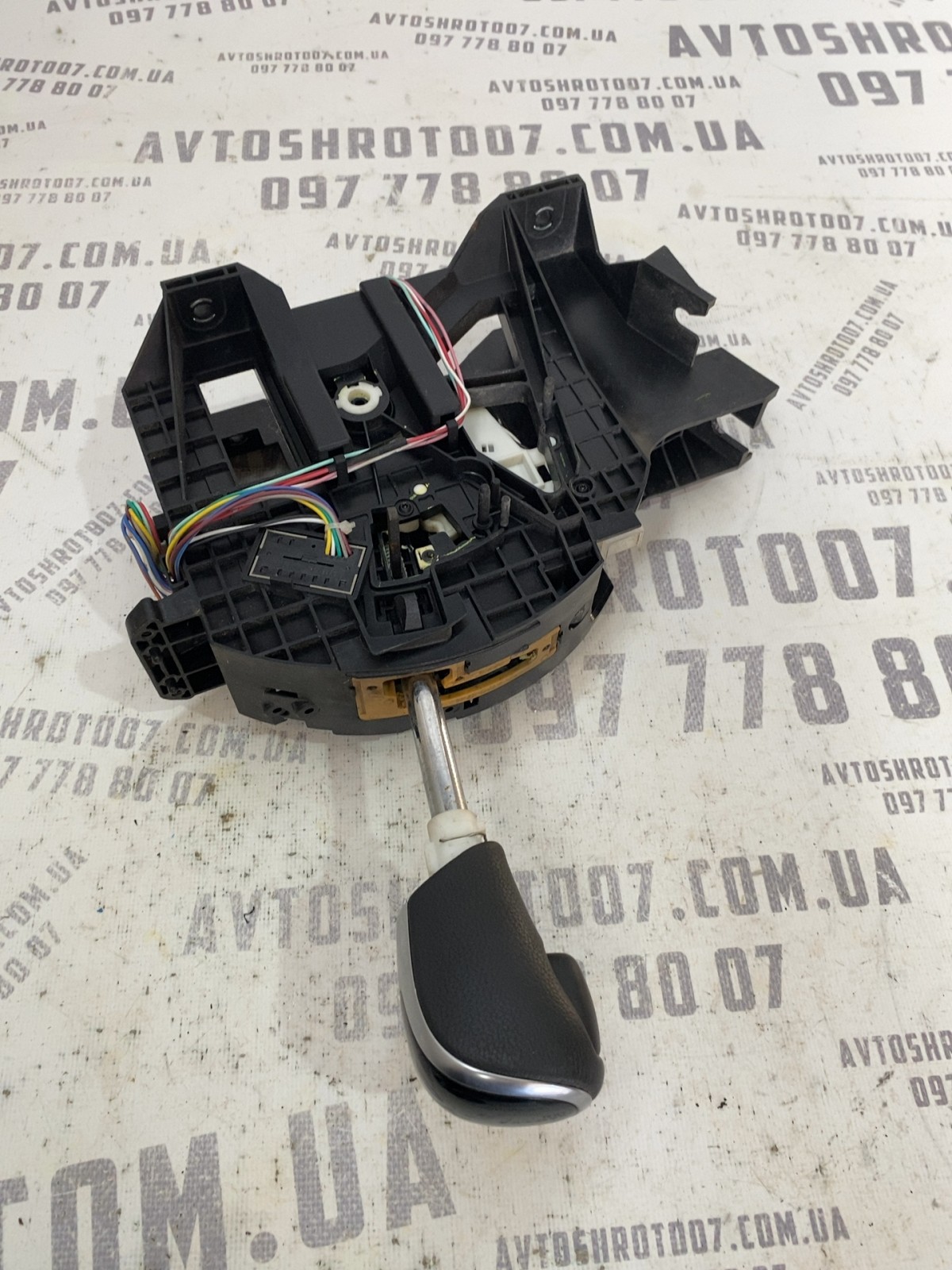 Куліса перемикання передач Nissan Rogue T32 OEM 349016FL1B