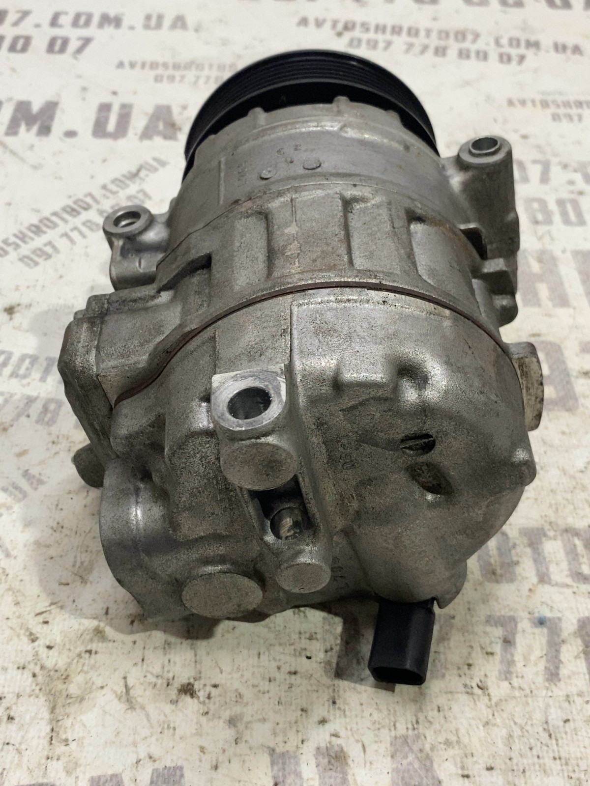 Компресор кондиціонера VW Jetta 6 (10-18) 1K0820859S