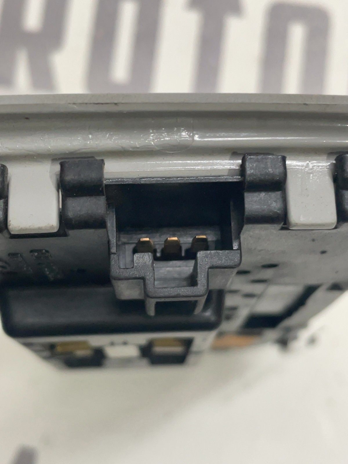 Ліхтар салону Hyundai Accent 3 (05-10) 1.5D OEM 928001E0