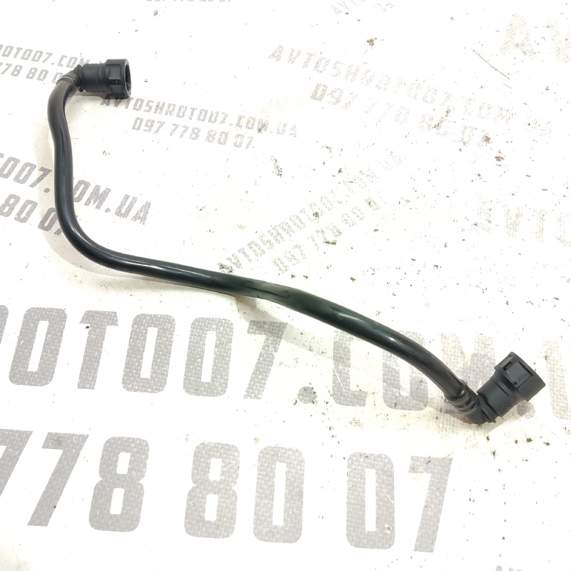 Паливна трубка Audi A4 B8 (07-15) 2.0 дизель