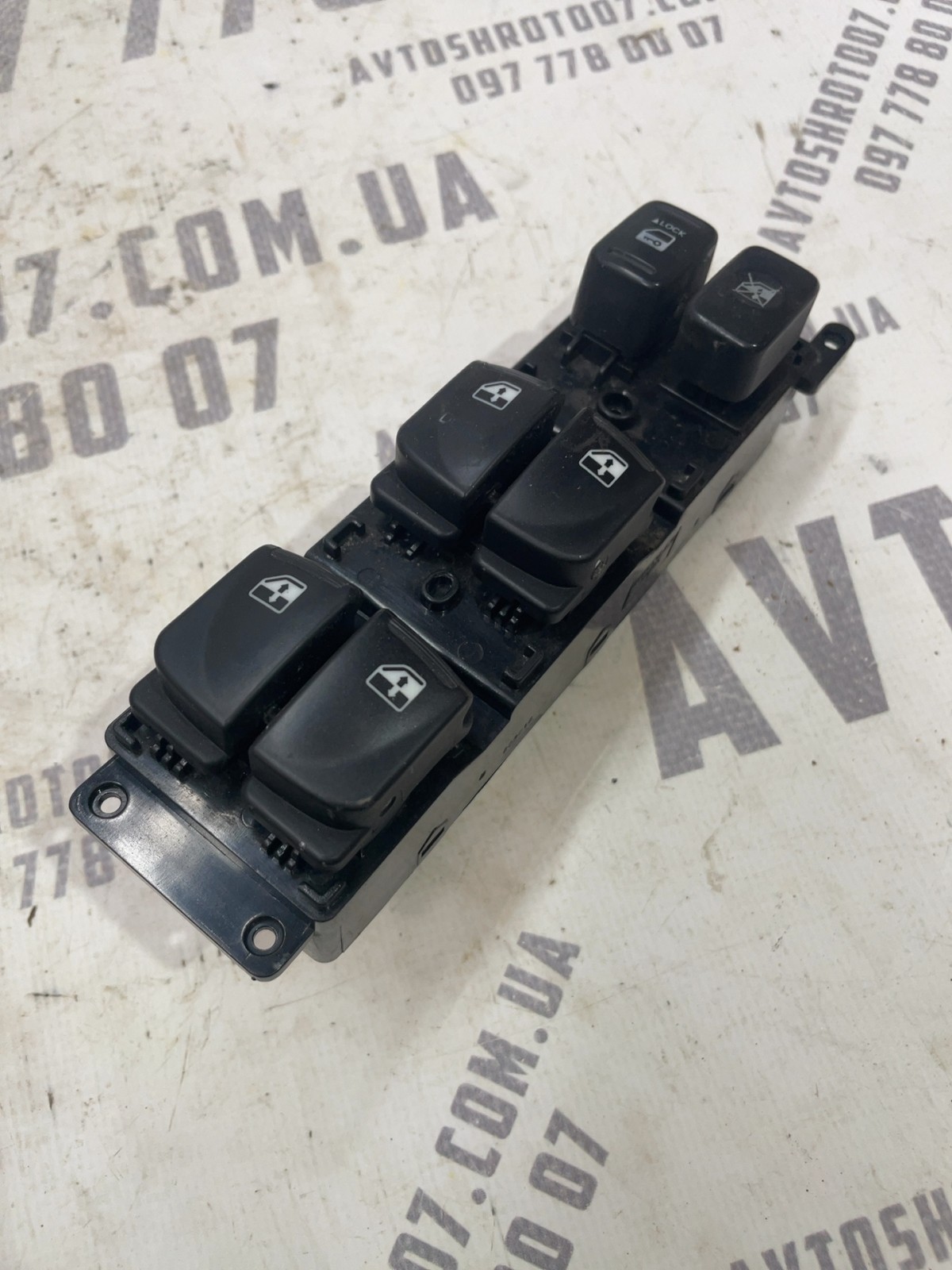 Блок склопідйомника Hyundai Accent 3 (06-10) 1.5D 202004436