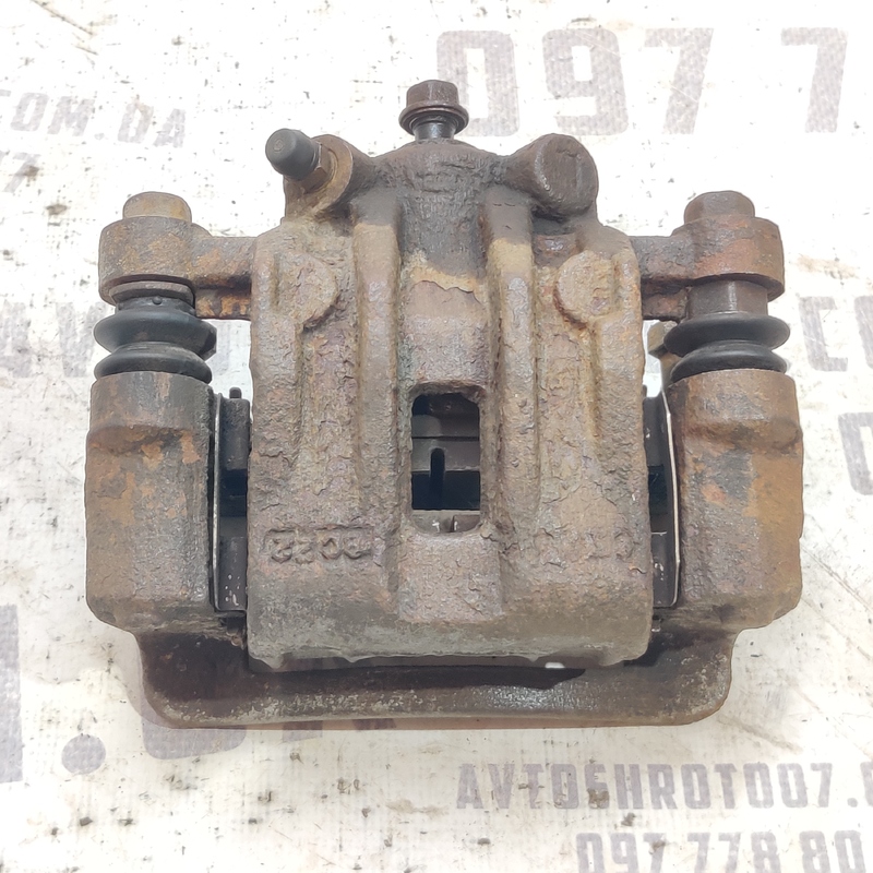 Тормозний супорт Audi A4 B8 (07-15) 2.0 TDI задній лівий