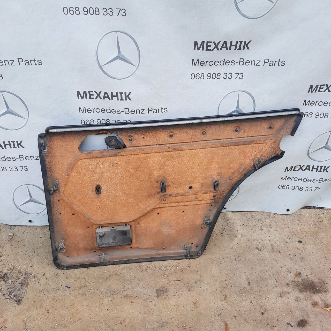 Карта Дверная Mercedes-Benz E-Class W124