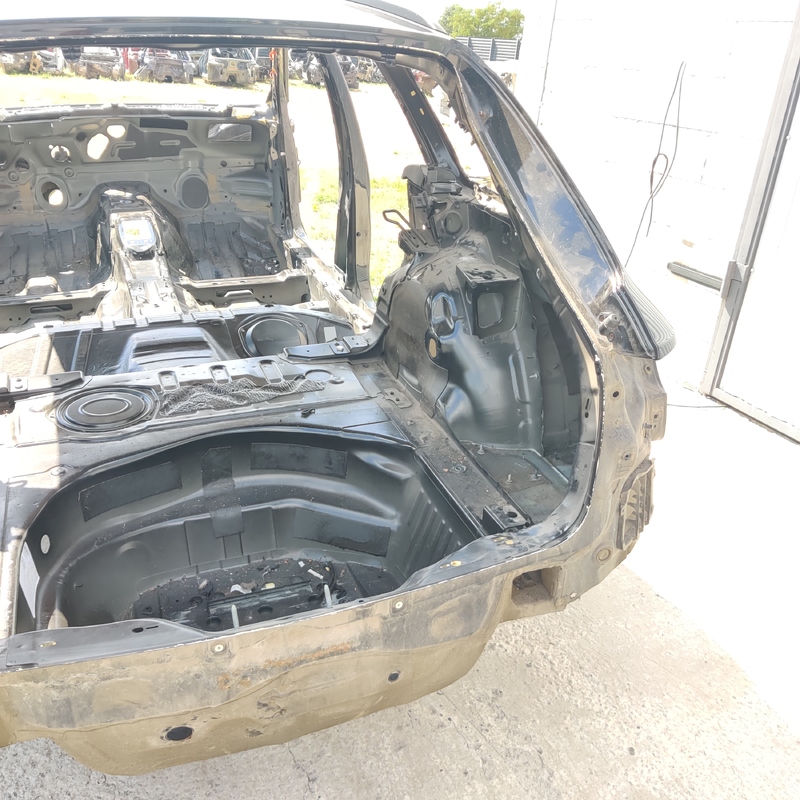 Четверть задня права Audi A4 B8 (07-15) 2.0 Дизель