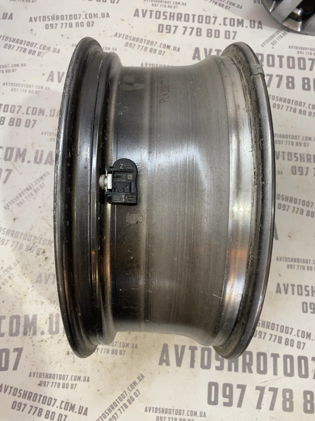 Комплект литих дисків 5х114.3 R18 Infiniti QX60 403003JA2A