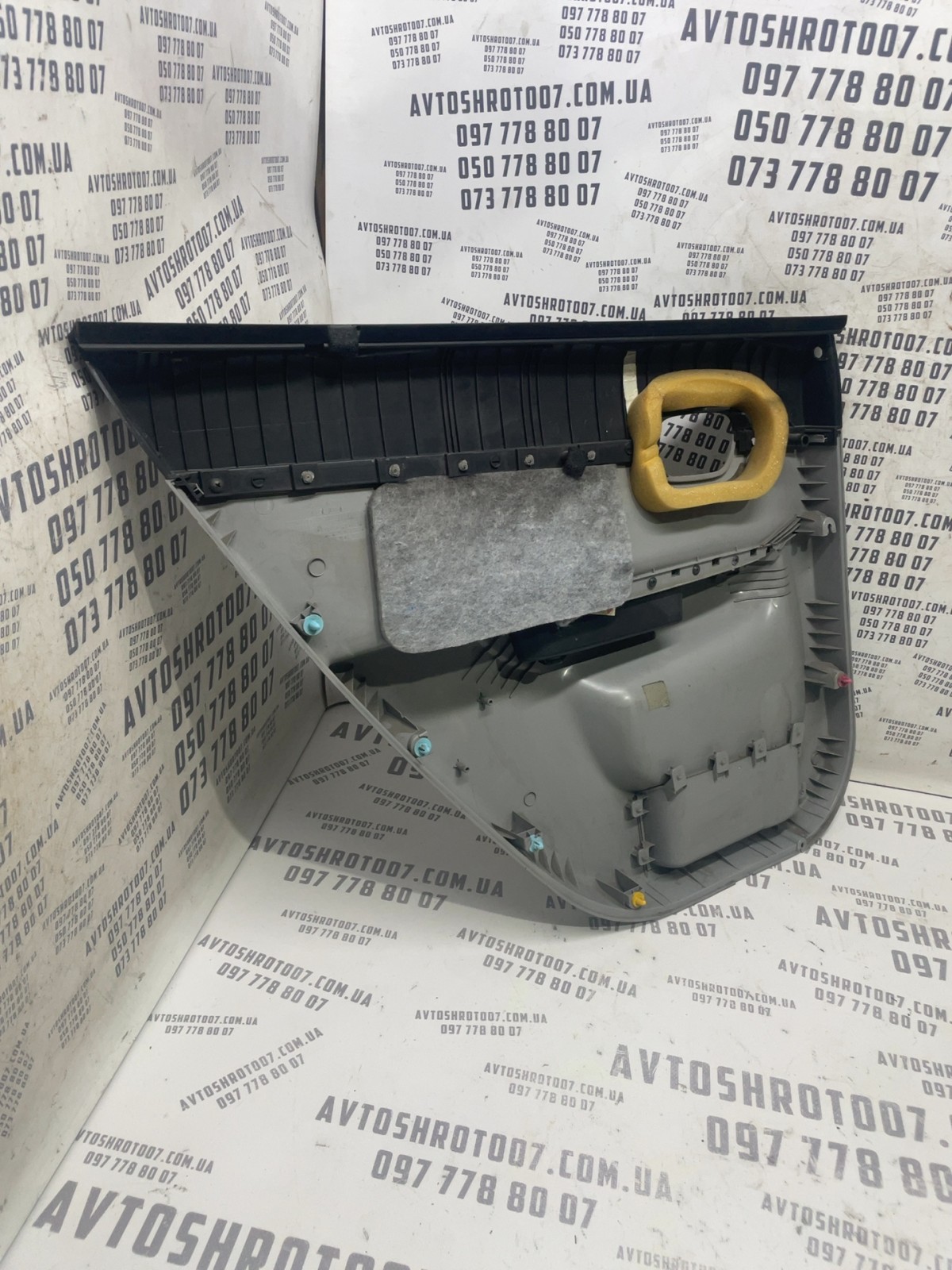 Карта дверна Hyundai Accent 3 1.5D зад.пр OEM 833601E010