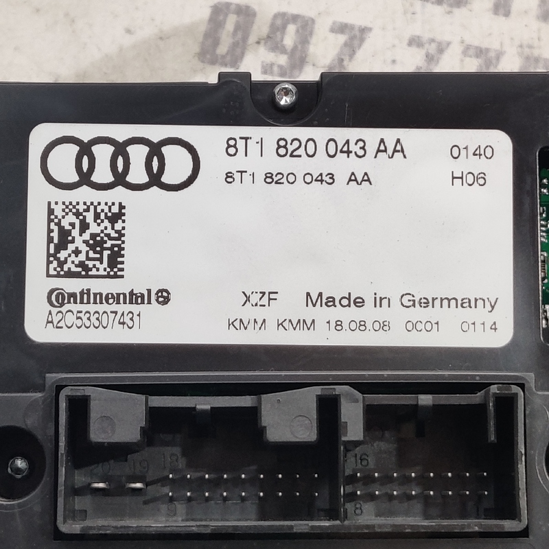 Блок комфорту Audi A4 B8 (07-15) 2.0D 8T1820043AA