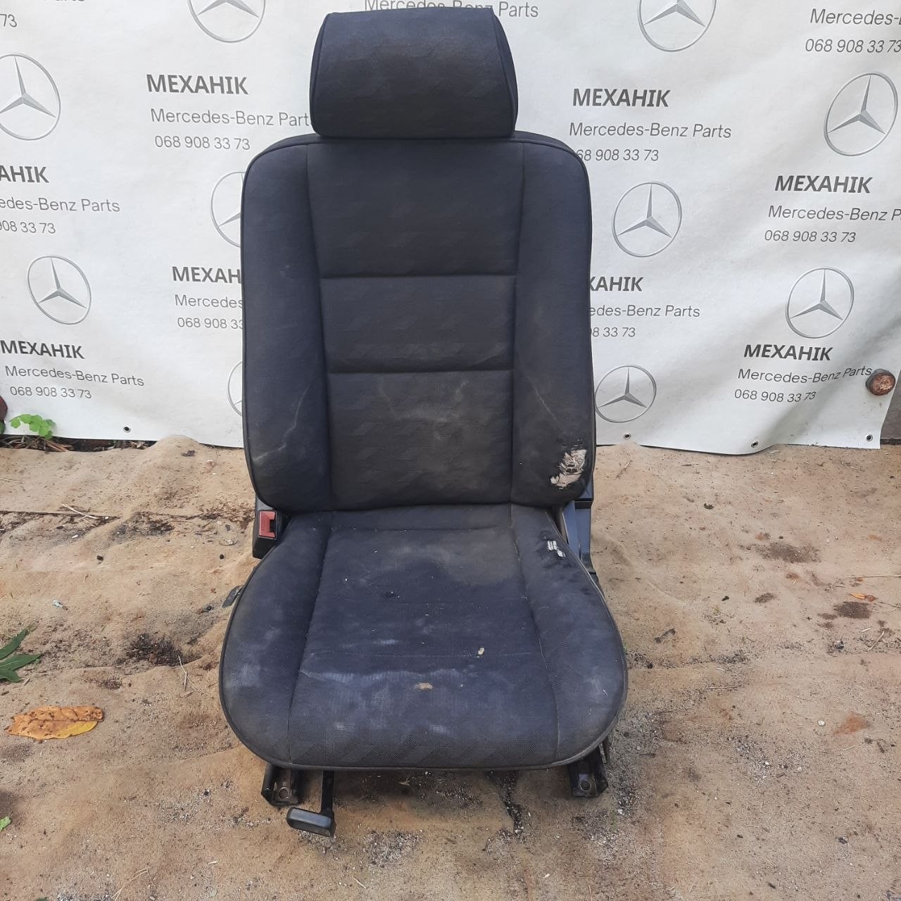 Сидіння передні Mercedes-Benz C-Class W202