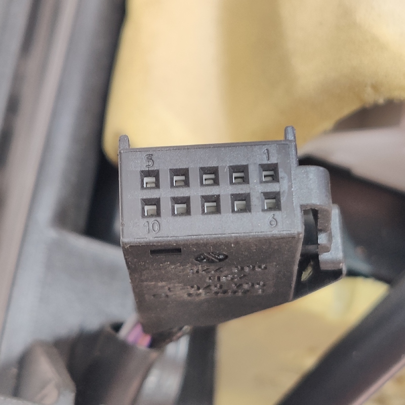 Селектор АКПП Audi A4 B8 (07-15) 2.0 Дизель 8K1713041H